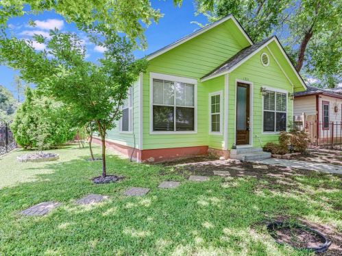 1311 3rd St, Austin TX  78702-4315 exterior