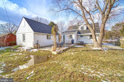 2109 Belle View Blvd, Alexandria VA 22307-1327 exterior