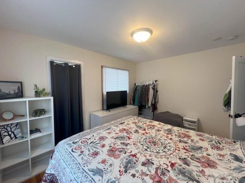 2037 Helena St, Madison WI 53704-5519 exterior