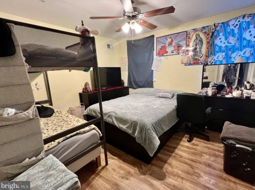 2011 6 St, Philadelphia PA 19122-1413 exterior