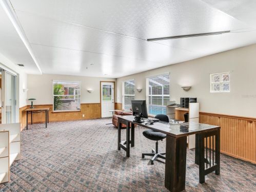 12607 51 St, Tampa FL 33619-1418 exterior