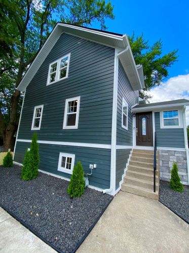 596 Euclid Ave, Elmhurst IL  60126-4336 exterior