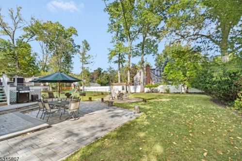 16 Fletcher Pl, Madison NJ 07940-2307 exterior