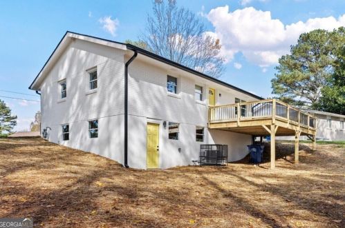 2050 Forrest Park Rd, Atlanta GA 30315-8637 exterior