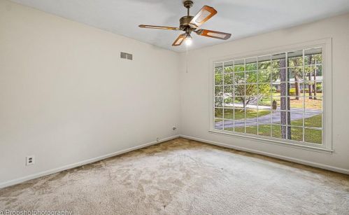 2924 Cherry Blossom Ln, Atlanta GA 30344-3921 exterior