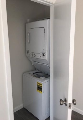 4300 Congress Ave, Dallas TX 75219-2523 exterior