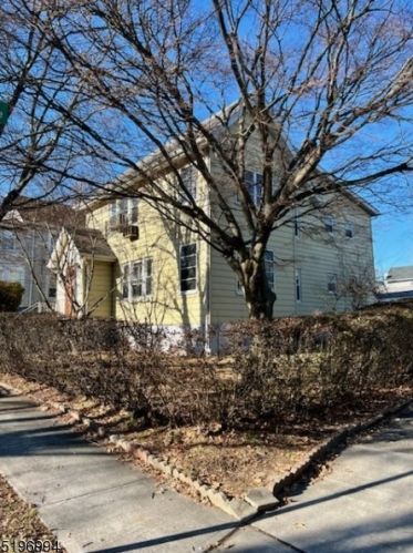 30 Grenada Pl, Montclair NJ  07042-4304 exterior