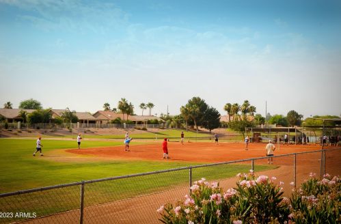 24032 Lakeway Cir, Chandler AZ 85248-7312 exterior