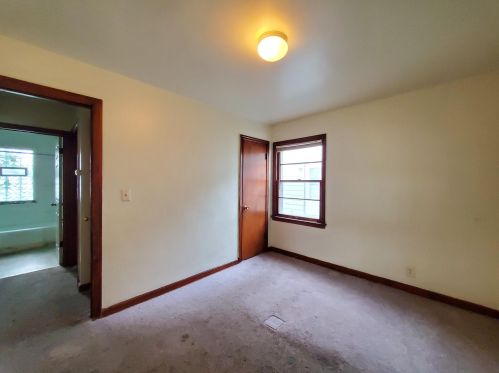 5059 51st Blvd, Milwaukee WI  53218-4330 exterior