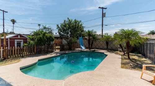 3039 Aster Dr, Phoenix AZ 85032-7419 exterior