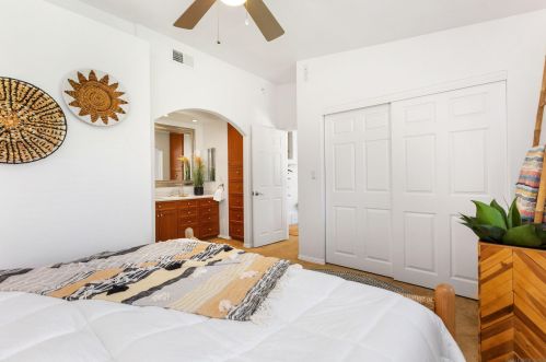 1006 Cassidy St, Oceanside CA 92054-6031 exterior