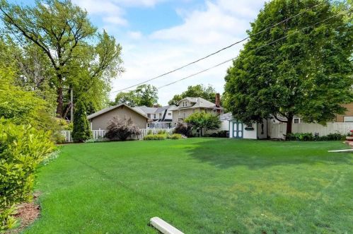 6621 Wisconsin Ave, Milwaukee WI 53213-3914 exterior