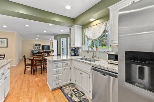 519 Candlewood St, Brea CA 92821-3619 exterior