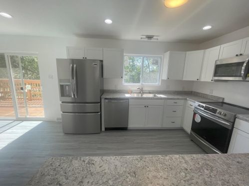 1130 Chambers Rd, Saint Louis MO 63137-1507 exterior