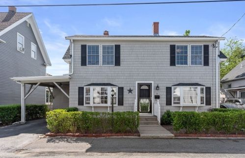 54 Perkins St, Gloucester, MA 01930-2931