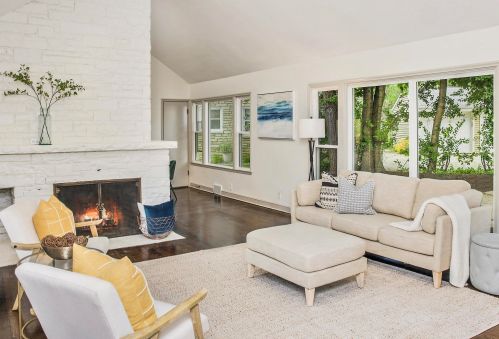 4100 Ardmore Ave, Milwaukee WI  53211-1801 exterior