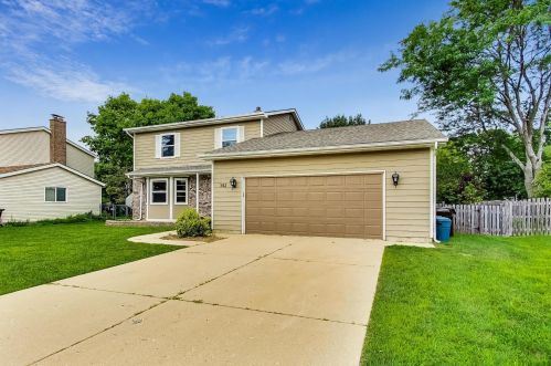 342 Everett Ave, Bull Valley, IL 60014-7163