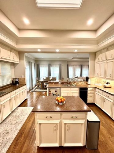 2648 Brookside Dr, Irving TX  75063-3161 exterior