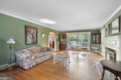 56 Park Blvd, Camden NJ 08103-2757 exterior