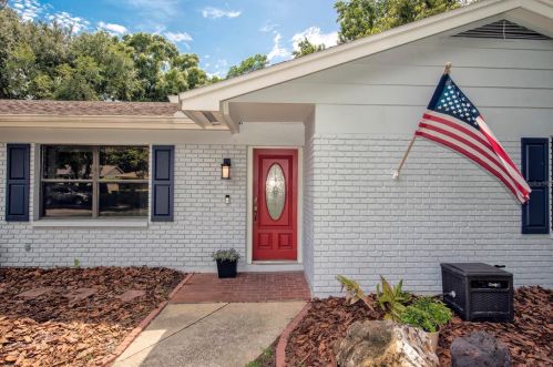 13506 Little Lake Pl, Tampa, FL 33613-4134