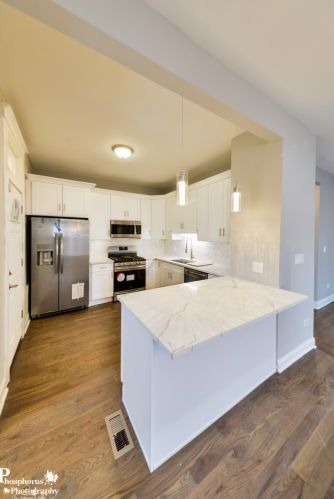 2714 76 Pl, Chicago IL 60619-2711 exterior