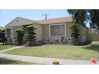 11801 Hoover St, Los Angeles CA  90044-4017 exterior