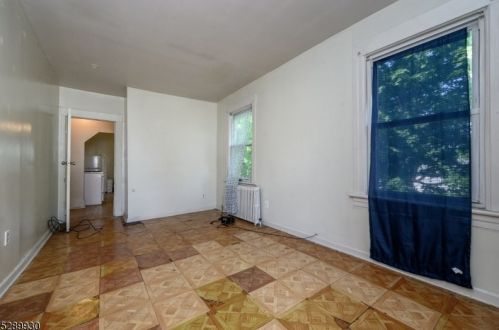 329 Livingston St, Westfield NJ 07090-1512 exterior