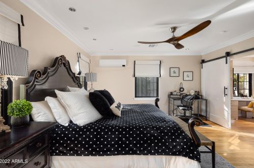 2050 11th Ave, Phoenix AZ  85007-1509 exterior