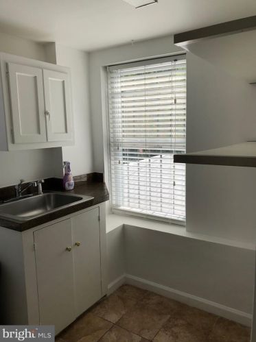 1703 6th St, Washington DC  20001-2448 exterior