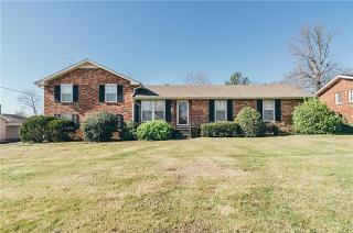 1238 Apache Ln, Madison, TN 37115-5404