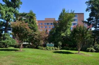 4301 Massachusetts Ave, Washington DC  20019-5623 exterior