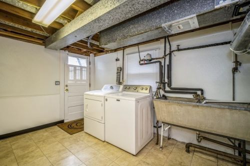 1621 Sunset Rdg Rd, Glenview IL 60025-2209 exterior