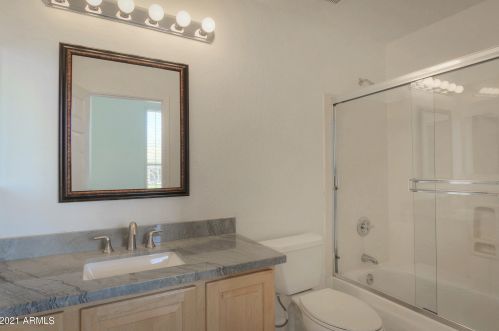 14024 8th Pl, Phoenix AZ 85014-2101 exterior