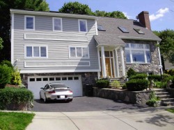 9 Cross Hill Rd, Newton, MA 02459-3119