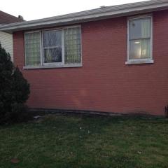 2130 Marmora Ave, Chicago, IL 60639-2815