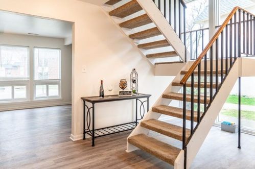 314 College Park Dr, Moon Twp PA  15108-2312 exterior