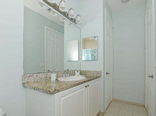 2582 Marshfield Ct, Fort Pierce FL 34953-4369 exterior