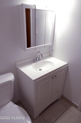 1620 Wilmot Rd, Tucson AZ 11110-4457 exterior