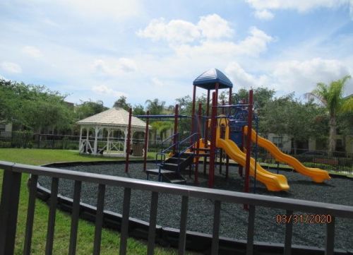 10440 Stephanie Way, Fort Pierce FL  34987-1975 exterior