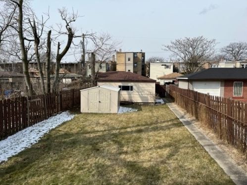 112 Mason Ave, Chicago IL 60651-1044 exterior