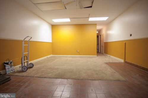 3823 Lancaster Ave, Philadelphia PA 19104-2357 exterior