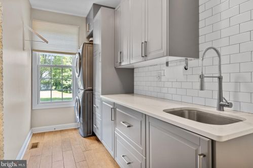 2214 Denbeigh Dr, Jamison PA 18929-1446 exterior