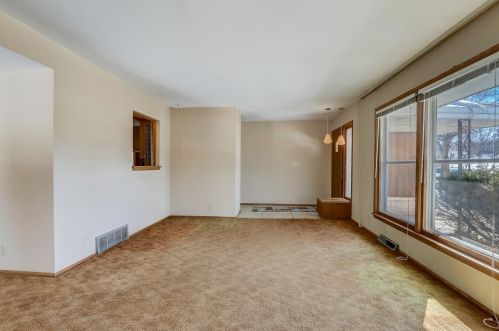 9728 Langlade St, Milwaukee WI 11032-1321 exterior