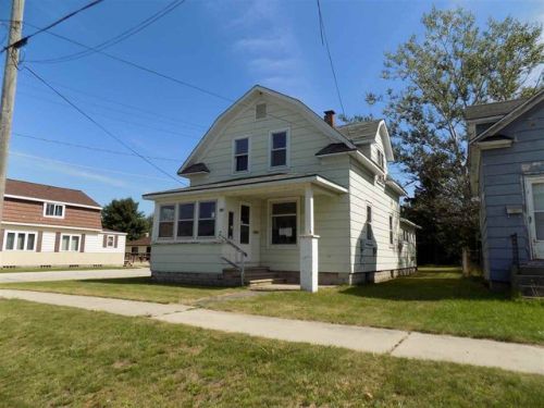 118 1st St, Thompson, MI 49854-1007