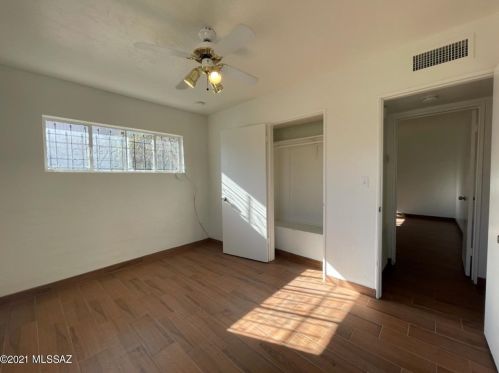 809 Belvedere Ave, Tucson AZ 85712-3218 exterior