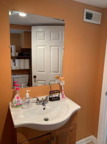 7604 Yates Blvd, Chicago IL  60649-4127 exterior