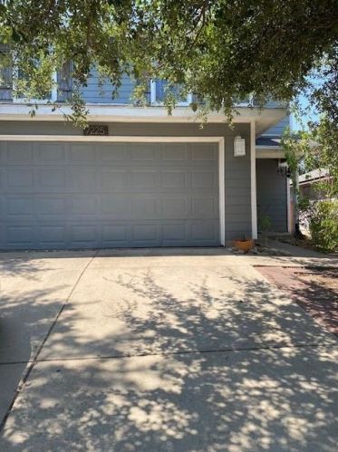 7225 Cayenne Ln, Austin TX  78741-7517 exterior