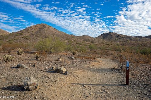 28839 20 Ln, Phoenix AZ 85029-1605 exterior