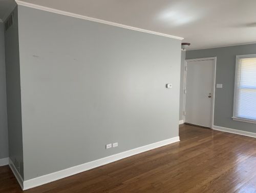 6812 Kilbourn Ave, Chicago IL  60712-4718 exterior