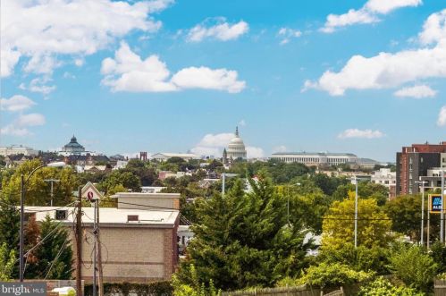 916 19 St, Washington DC 20002-4085 exterior